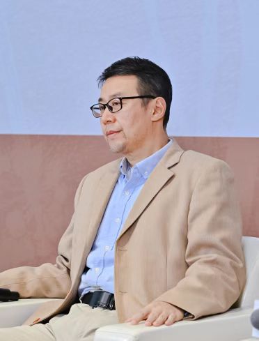 皇冠博彩